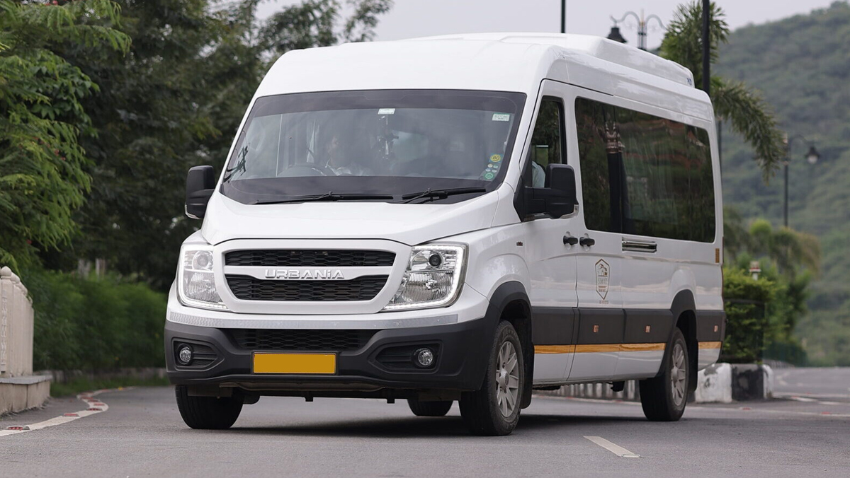 9 Seater Premium Urbania
