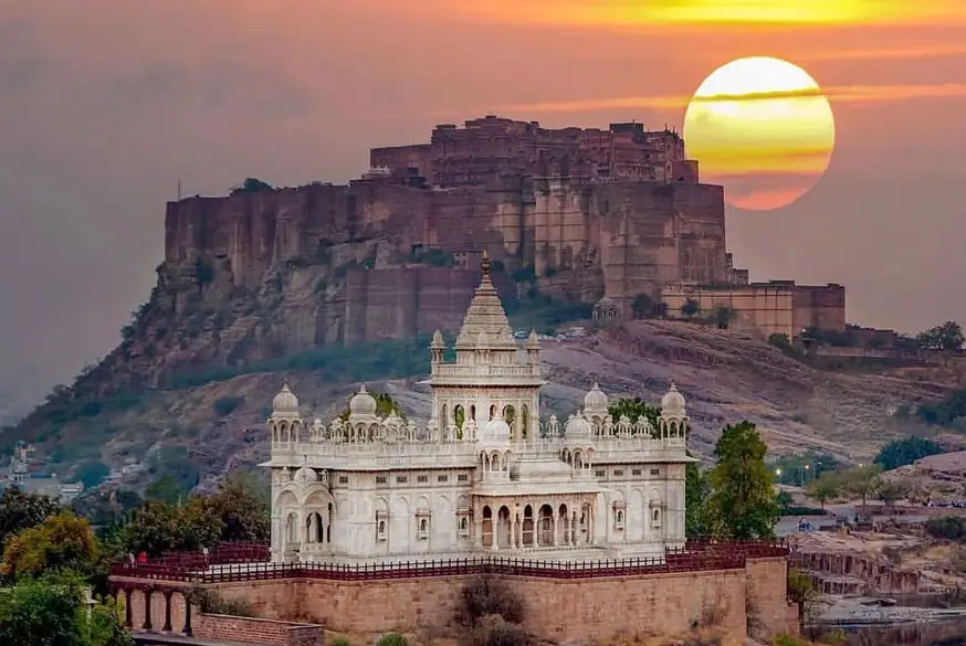 Golden Triangle Tour with Jodhpur & Jaisalmer