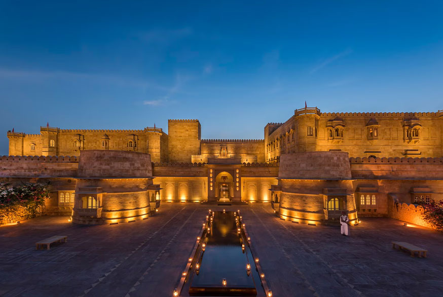 9 Days Luxury Golden Triangle & Jaisalmer Tour – Taj, Leela & Suryagarh Hotels