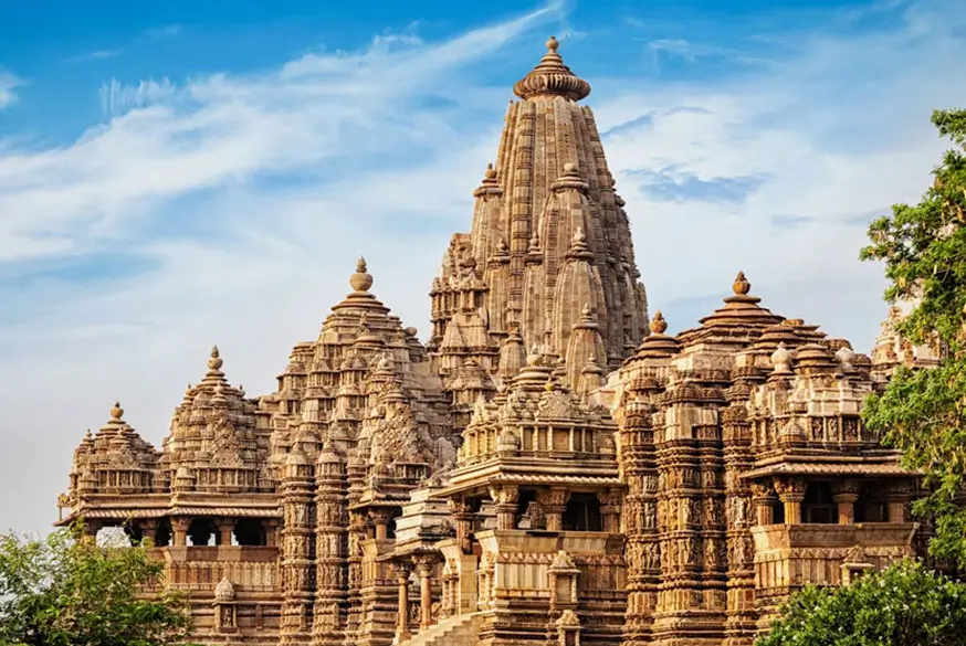 15-Day South-Central India Tour Covering Temples, Heritage & Wildlife from Hyderabad to Goa