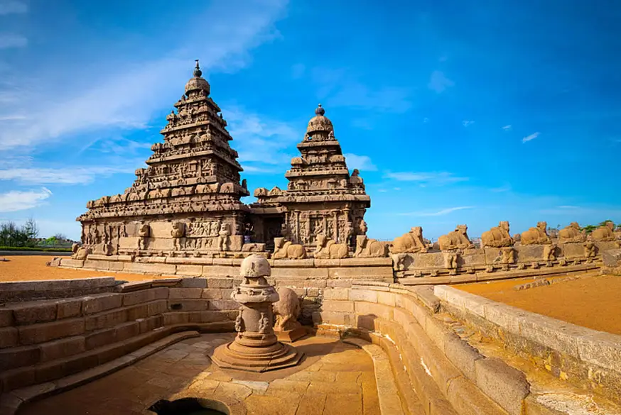Tamil Nadu Temple Tour with Mahabalipuram